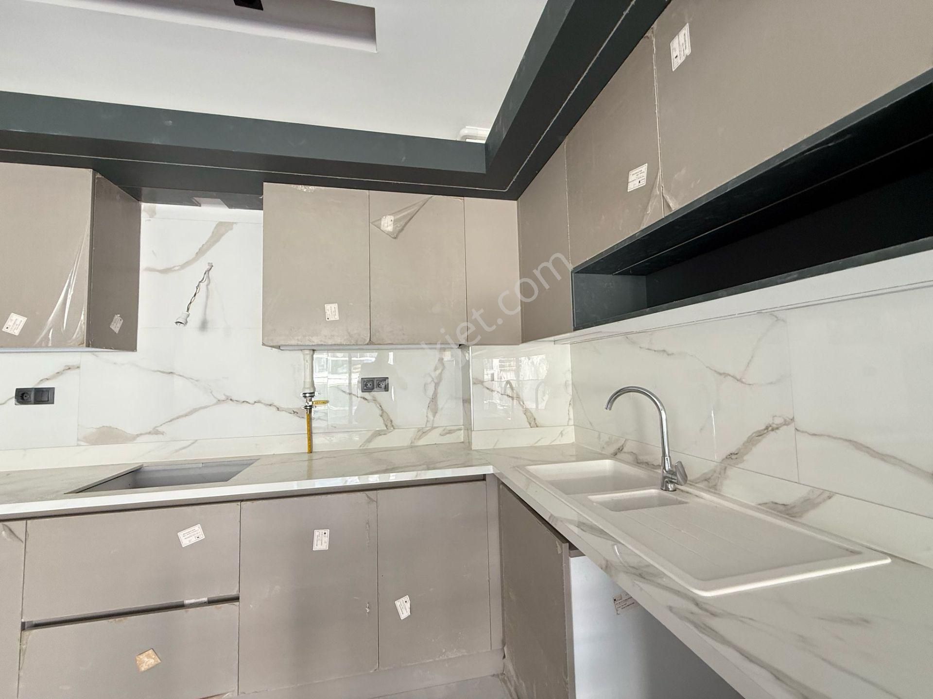 Merkezi Konum-7/24 Guvenlık-acık/kapalı Havuz-otopark-hamam-sauna-yerden Isıtma-yeni-lüx-2+1 - Görsel 20