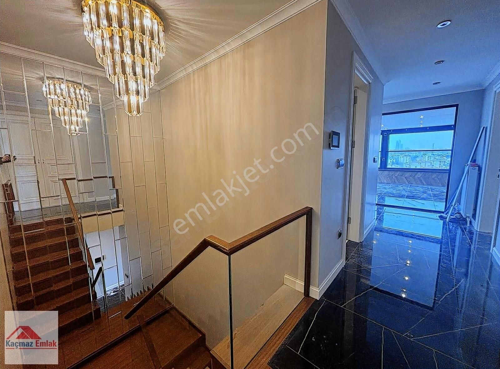 Kartalın Gözdesi Topselvide Ultra Lüks Satılık Dubleks 2+2 Daire
