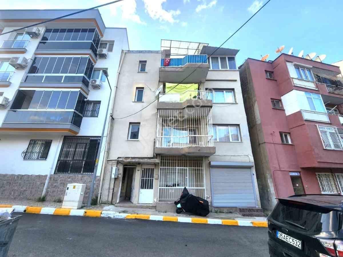 Balçova Eğitim Satılık Daire Balçova'da İstinye Parka 4 Dk Mesafede Satılık 2+1 Fırsat Daire