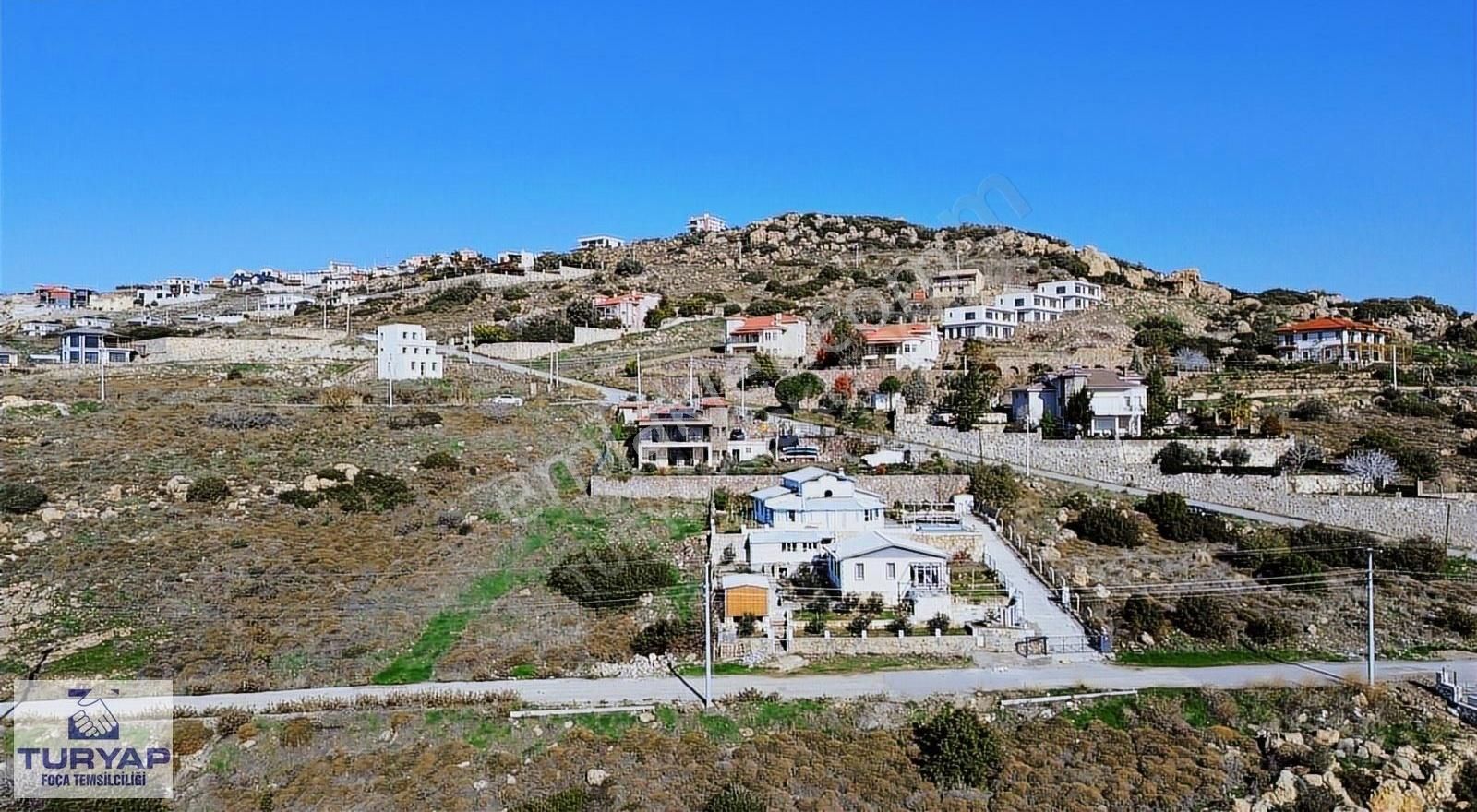 Foça Yenibağarası Satılık Villa İmarlı Turyap Foça'dan Satılık Tek Tapu Foçaköy'de Çift Villa Arsası