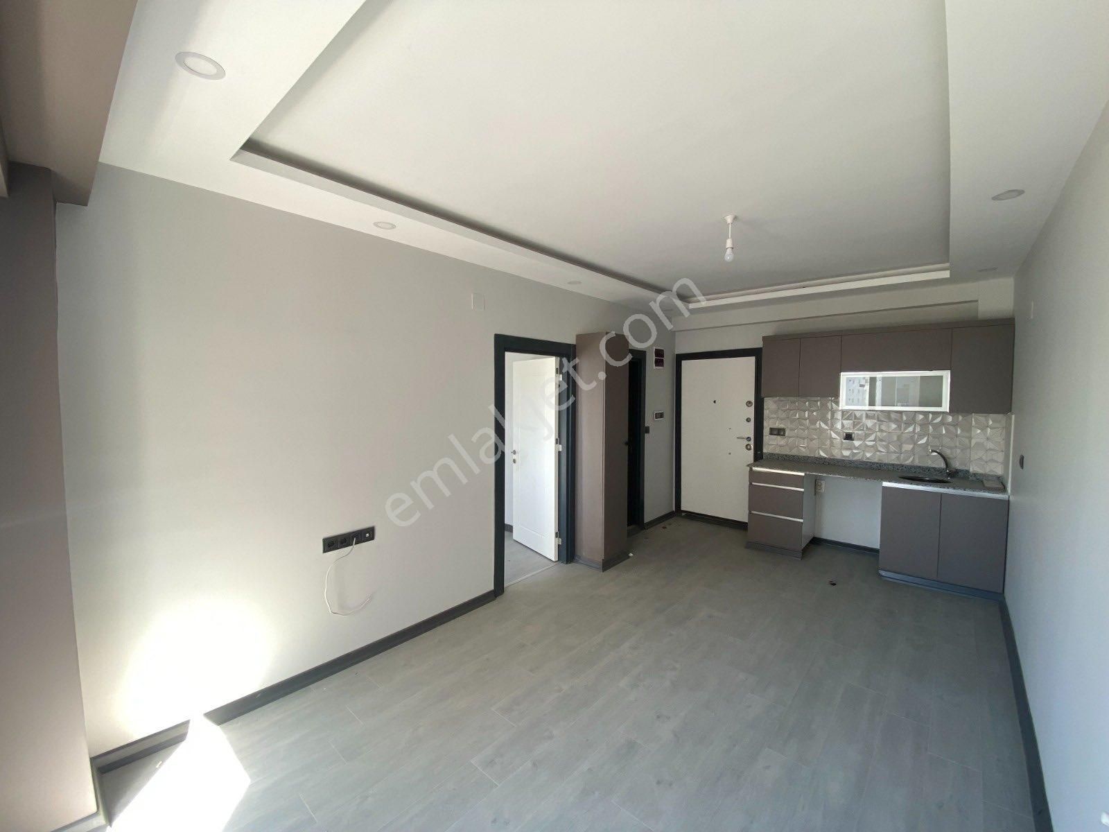 Sarıçam Gültepe Satılık Daire Sarıçam Gültepe’de 1+1 36 M2 Hasarsız Yatırımlık Satılık Daire