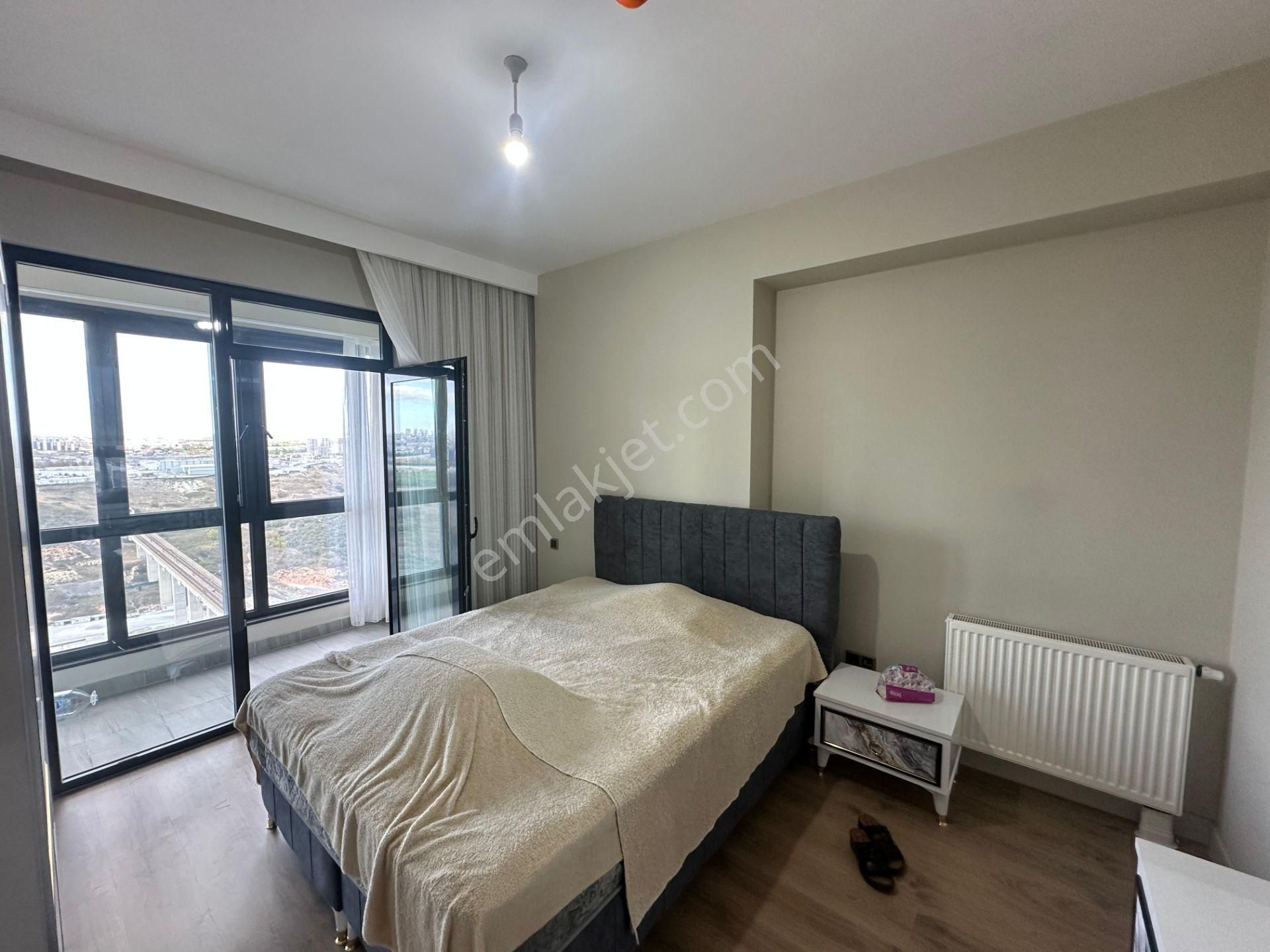 Başakşehir Ayazma Emlakkonutları Satılık 170 M2 Boş Ara Kat 3+1 - Görsel 23