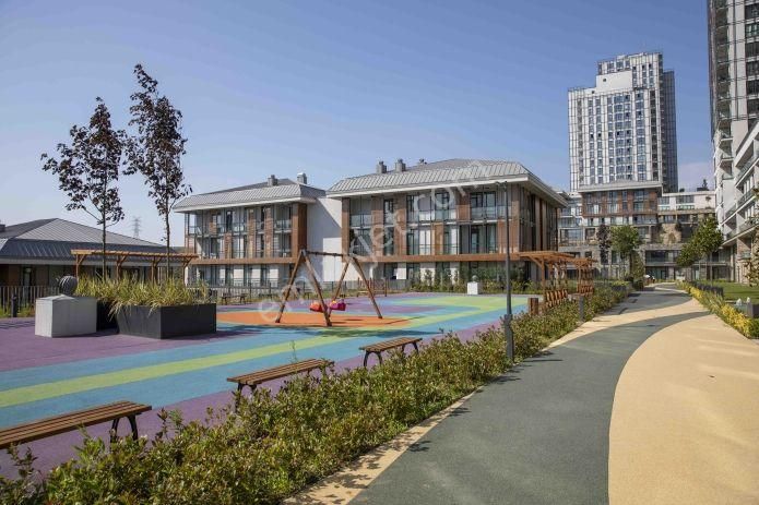 Başakşehir Ayazma Emlakkonutları Satılık 170 M2 Boş Ara Kat 3+1 - Görsel 6