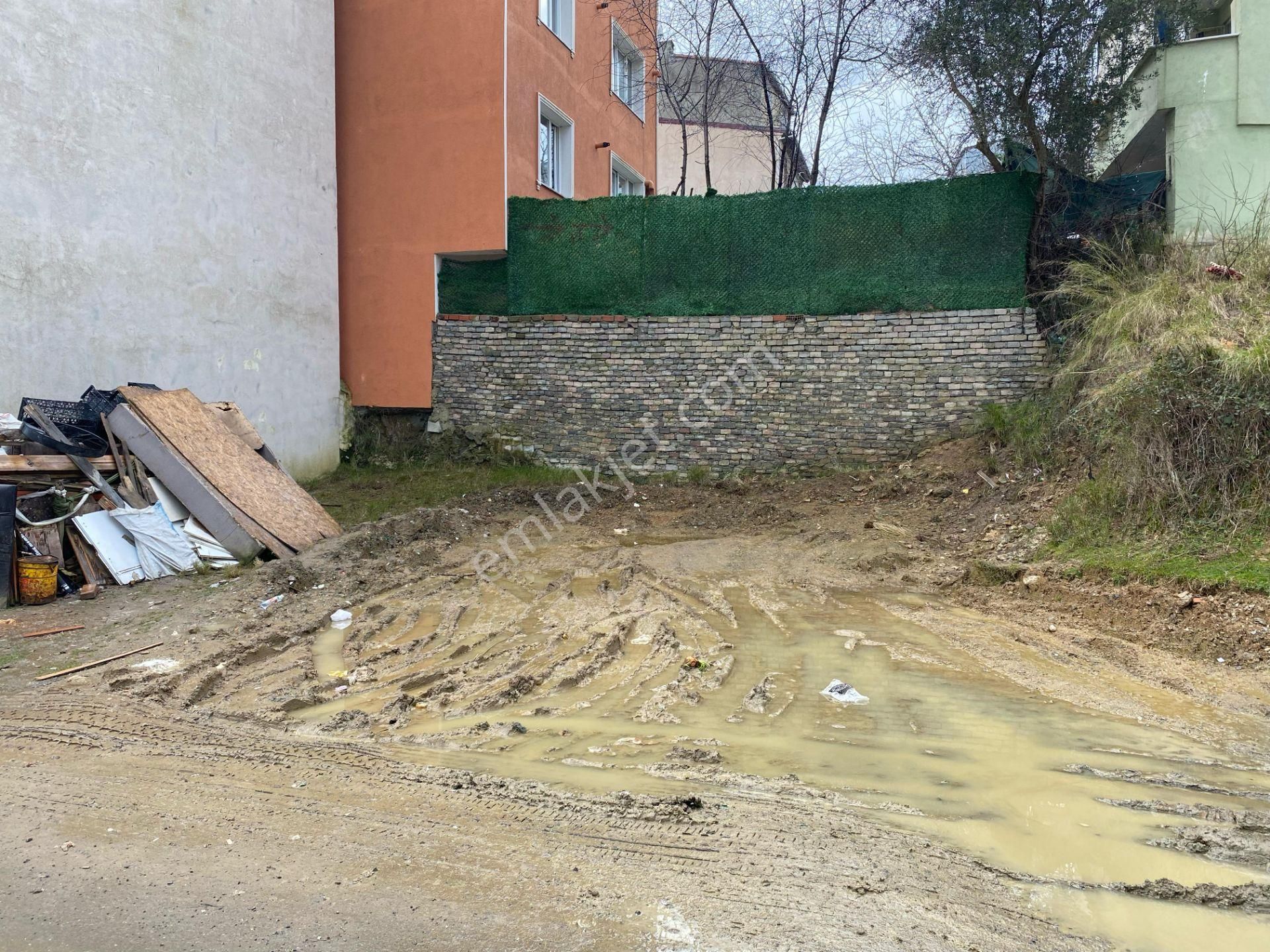 Sultangazi Yayla Satılık Konut İmarlı Yayla Mah. Hakanlar İnşaattan Satılık 116m2 İmarlı Arsa