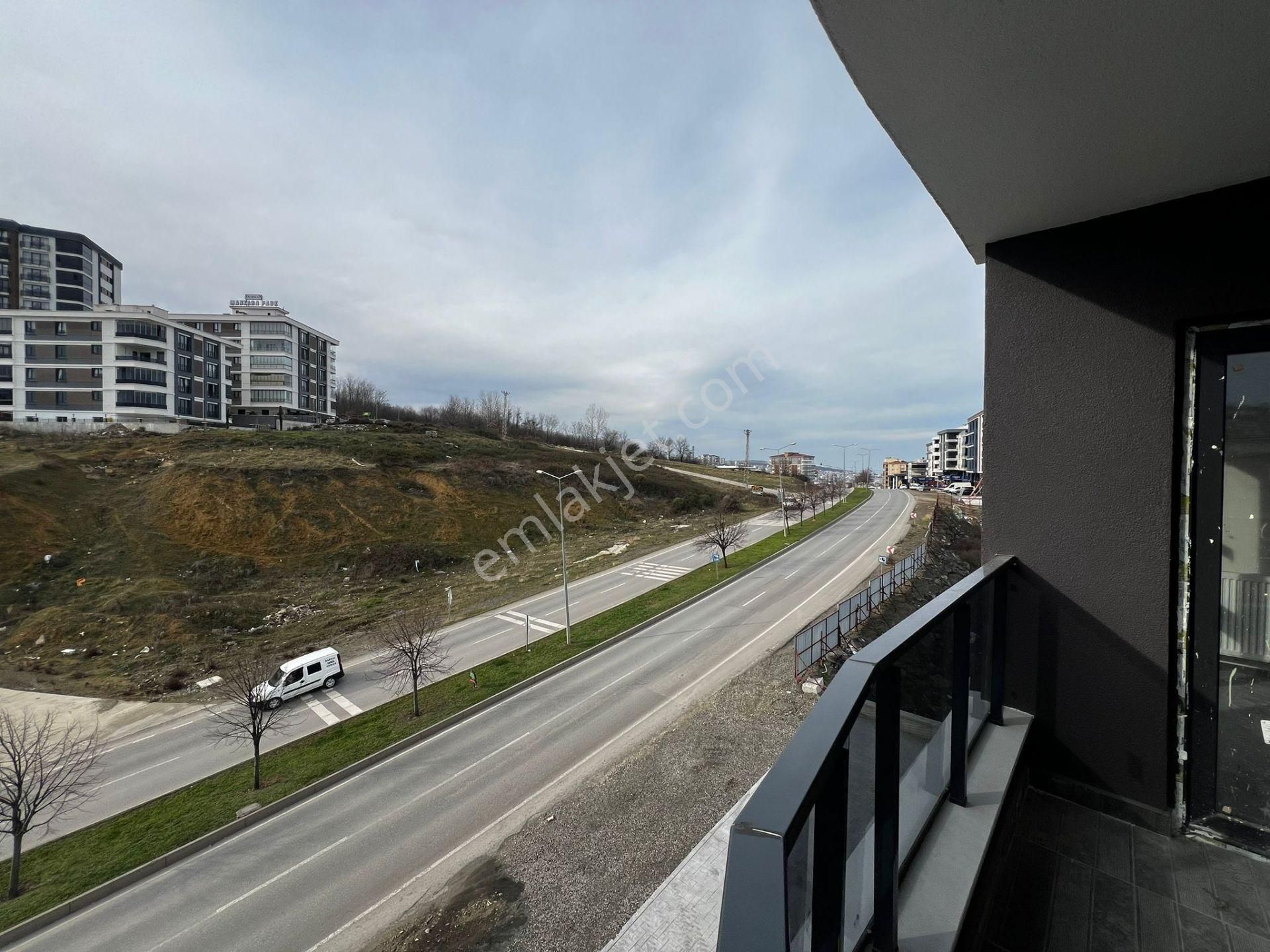 Çamlıcadan Rte Bulvarına Cephe Lüks 1+1 Daire - Görsel 14