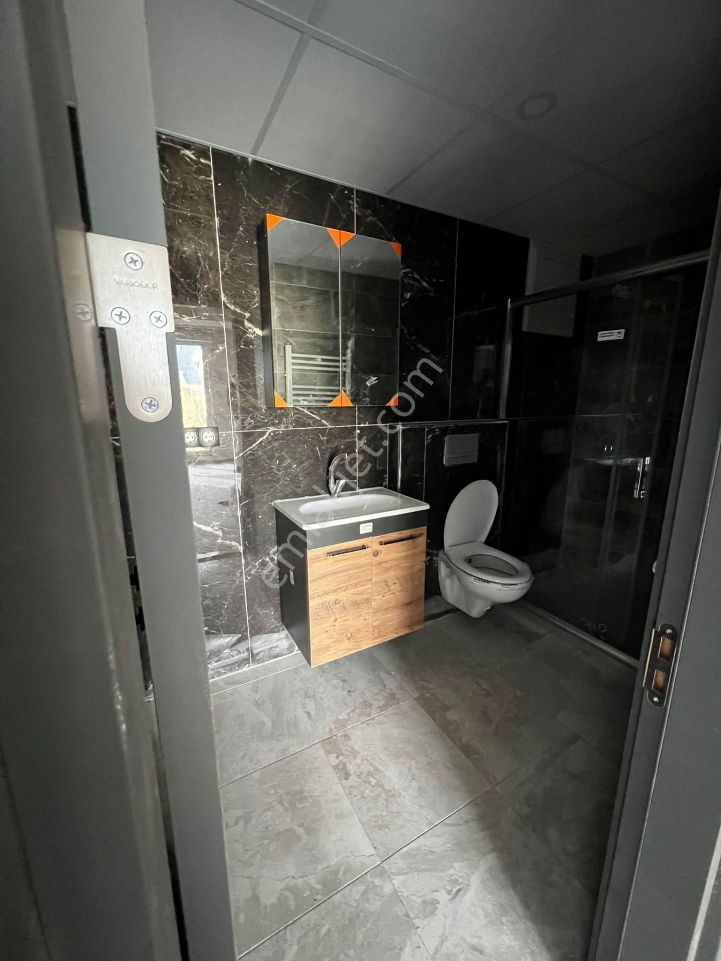 Çamlıcadan Rte Bulvarına Cephe Lüks 1+1 Daire - Görsel 12