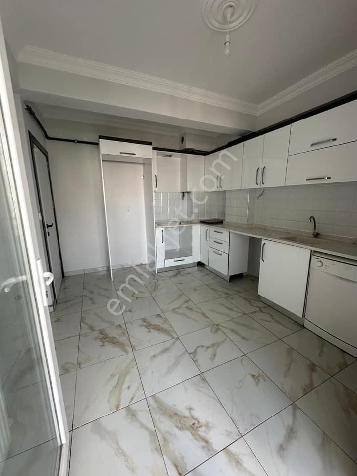 Poyraz Emlaktan 71 Evler Mahallesinde 3+1 135 M² Satılık Daire