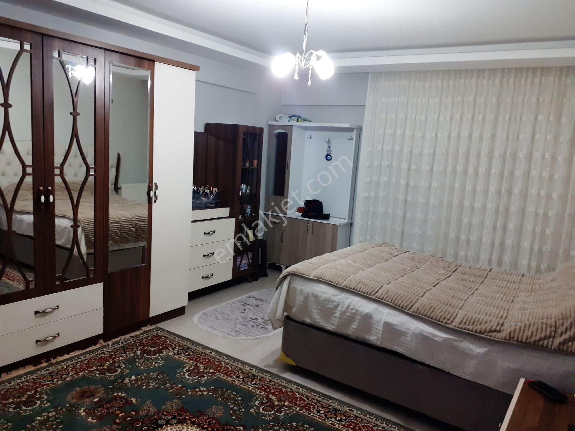 Buca Hürriyet Kiralık Daire Güneş'ten Şirinyer İzban 10dk 2+1 85m K.mutfak Arakat Balkon