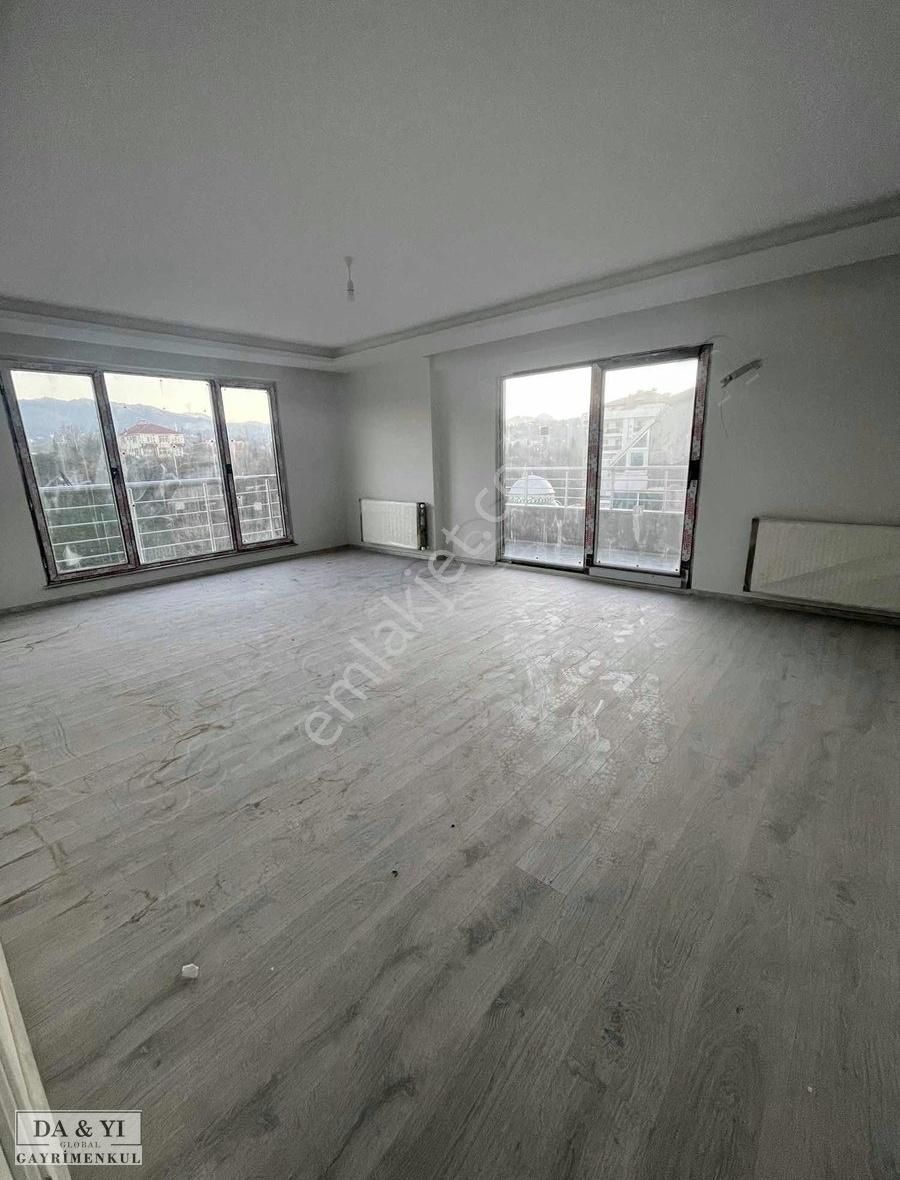 Pazar Hamidiye Köyü (Hamidiye Mücavir) Kiralık Daire Dayı Gayrimenkulden Adliye Ve Hastane Bölgesinde Kiralık Daire..