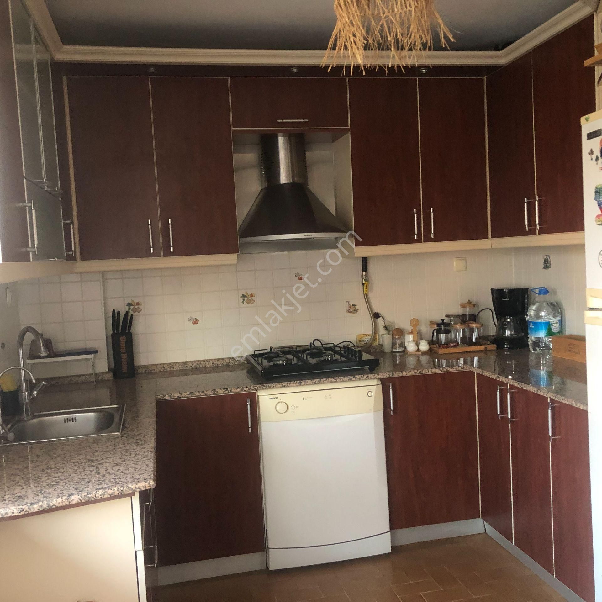 Karşıyaka( Bostanlı ) Yalı Mahallesinde Satılık 3+1 Daire - Görsel 11