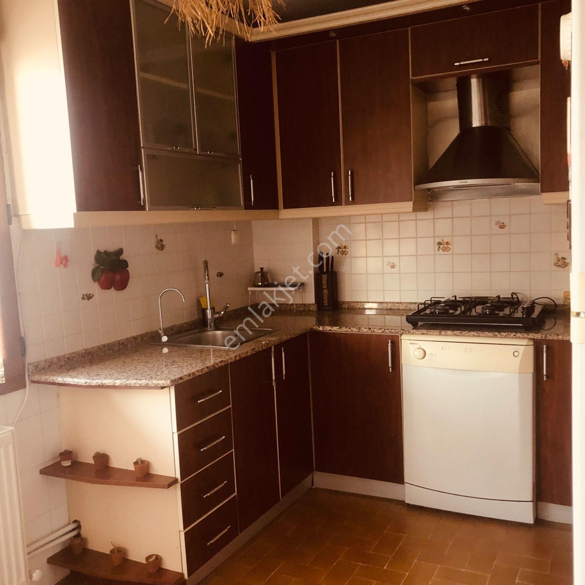 Karşıyaka( Bostanlı ) Yalı Mahallesinde Satılık 3+1 Daire - Görsel 10