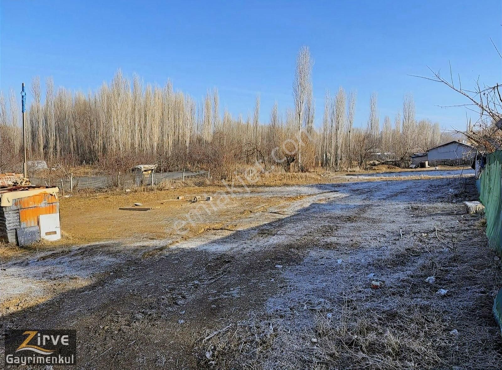 Akyurt Kalaba Satılık Konut İmarlı Zirve'den Kalaba İmar 3 Kat Konut İmarlı Köşebaşı Arsa