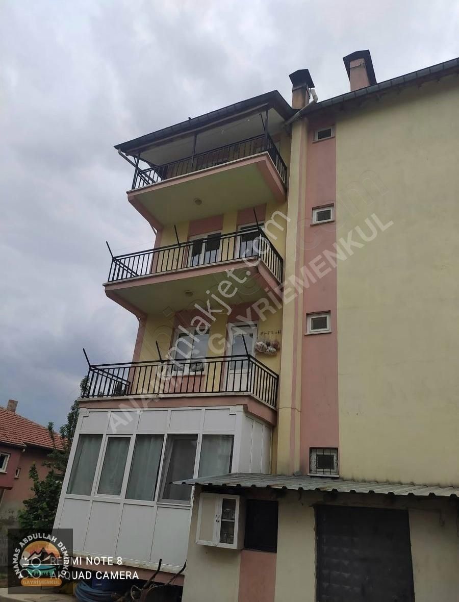 Şarkikaraağaç Camikebir Kiralık Daire Isparta/şarkikaraağaç Merkezde 1+1 Ayrı Mutfaklı Eşyalı Daire