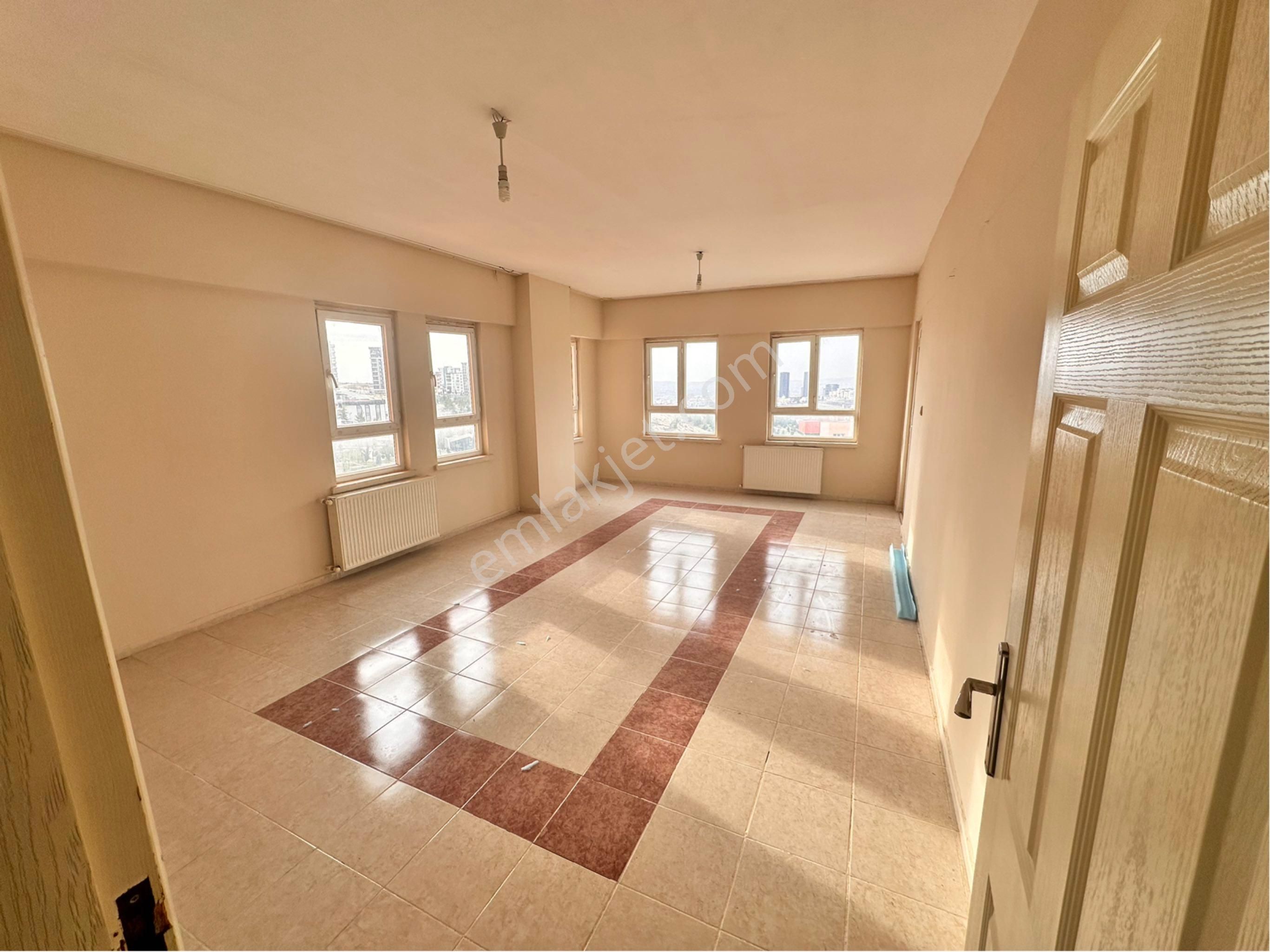 Karaköprü Doğukent Kiralık Daire Ulusbey Den Doğukente 3+1 Ara Kat