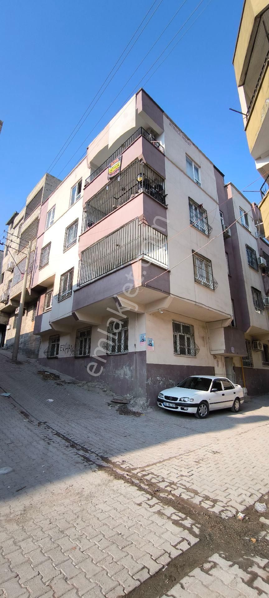 Haliliye Devteyşti Satılık Daire Yusuf Emlaktan Satılık Ev 4. Kat 3 Odalı 100m2 Köşe Başı