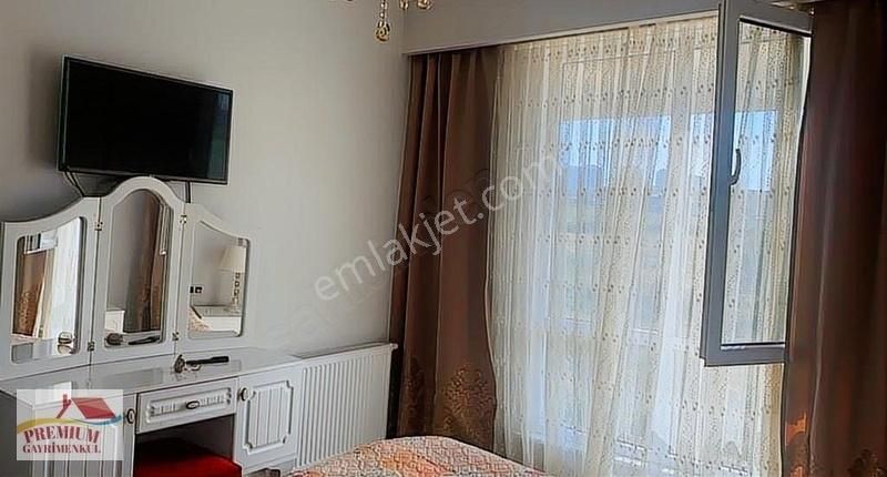 Başakşehir Kayabaşı Satılık Daire Emlak Konut B.evleri-2'de Satılık 2 Oda 1 Salon Dublex Daire