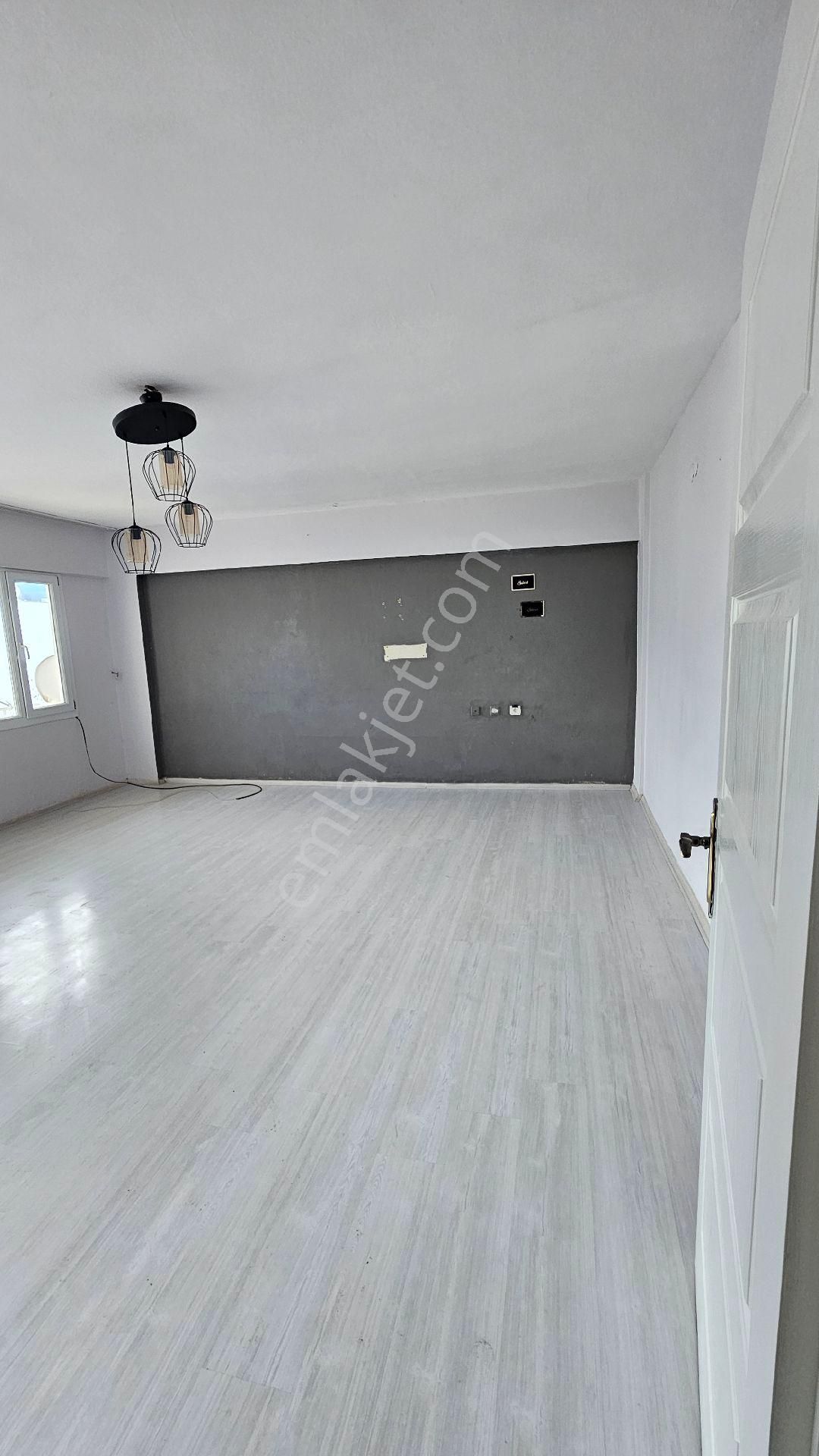 Kuşadası Davutlarda Satılık Kelepir 3+1 Daire