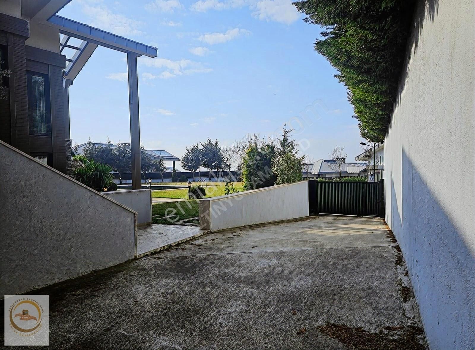 Büyükçekmece ''valle Lacus'' Ta Oturuma Hazır Yapılı Malikane - Görsel 23