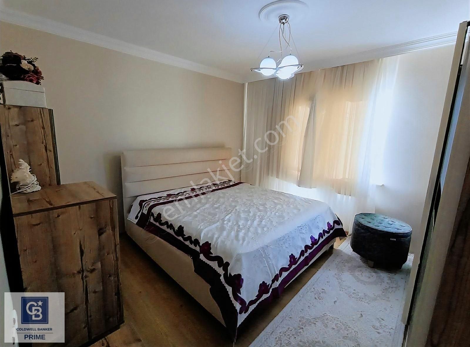 Gölcük Çiftlik Satılık Daire Kocaeli Gölcük Uydukent Sitesi 3+1 Satılık Daire