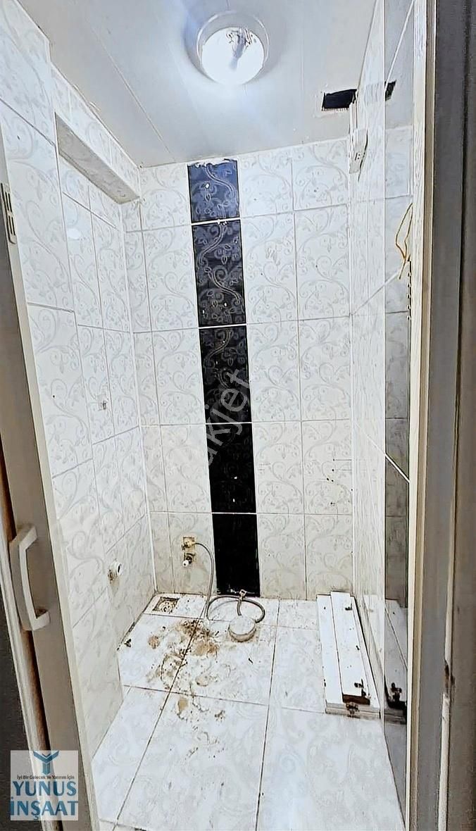 Kapaklı Cumhuriyet Kiralık Daire Kapaklı Vatan Caddesi'nde Kiralık 2 + 1 Giriş Daire