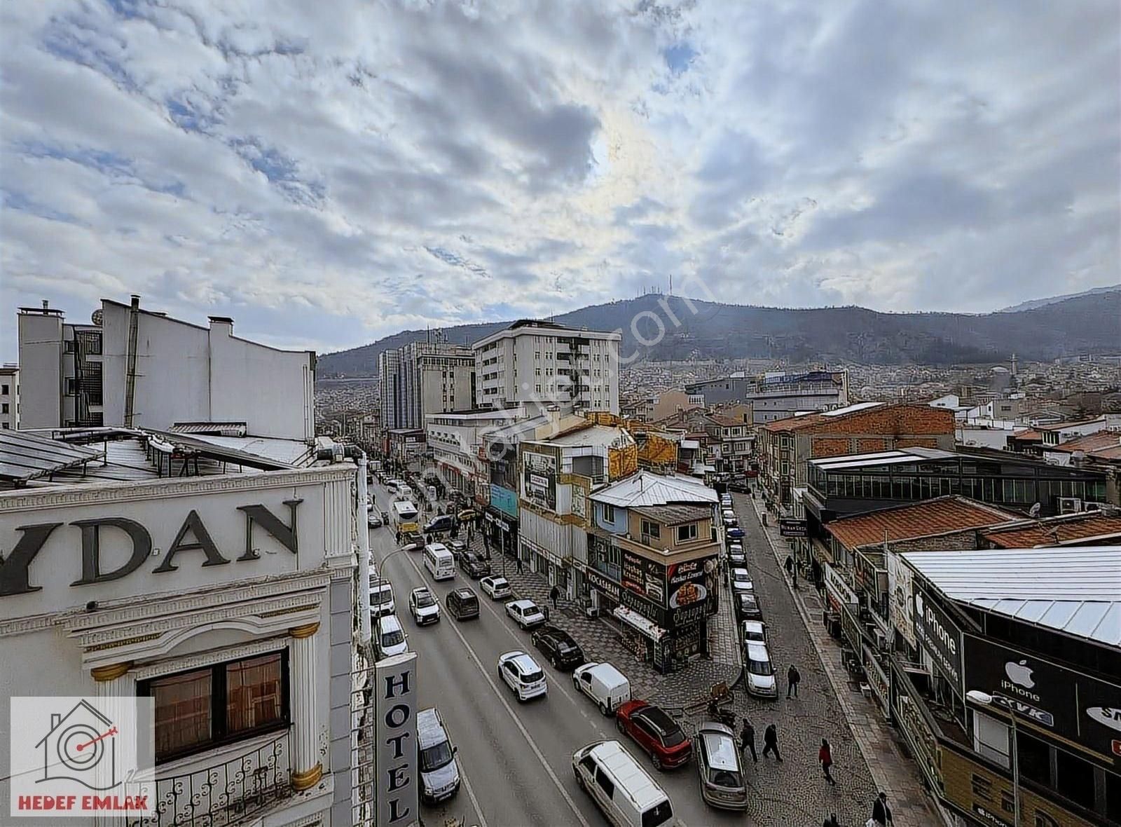 Afyonkarahisar Merkez Dumlupınar Kiralık Ofis Meydanoğlu İş Merkezi Kiralık 3 Odalı Büro&ofis