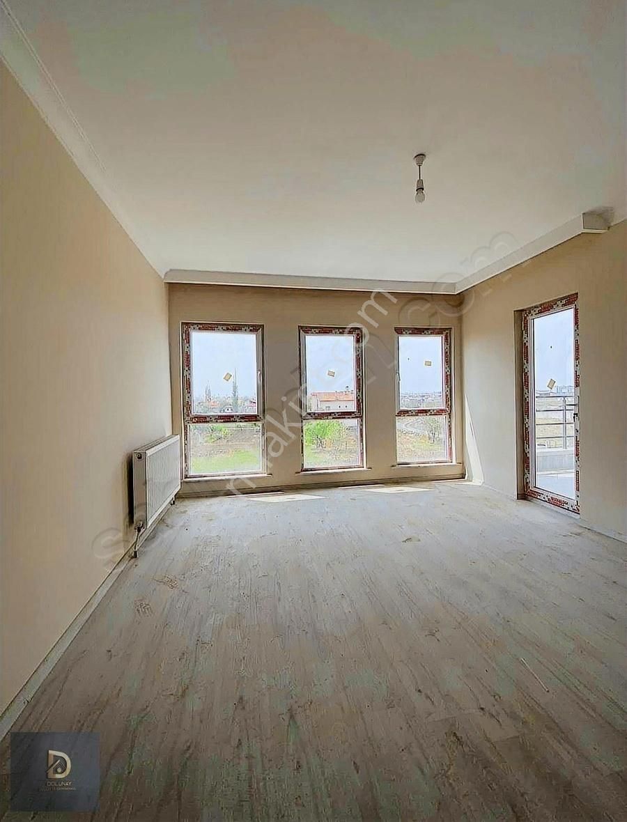 Aksaray Merkez İstiklal Satılık Daire Açil Satılık Fıtsat Daire 3+1 155 M2 Kare 2. Kat Arakat