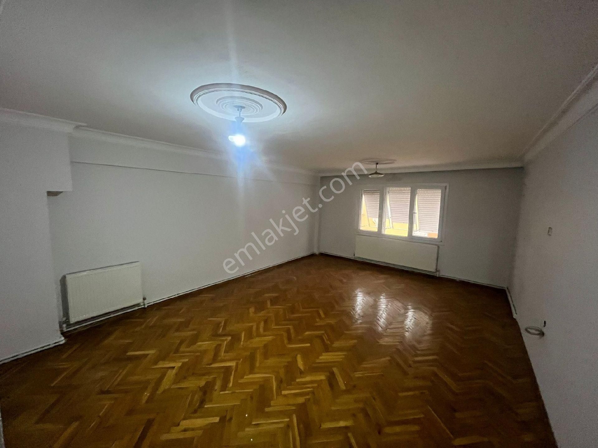 Buca İnkılap Hastaneye Yakın Kiralık Daire Güneş'ten Şirinyer İzban 2dk 3+1 130m Balkon K.çatı Güney Cehpe