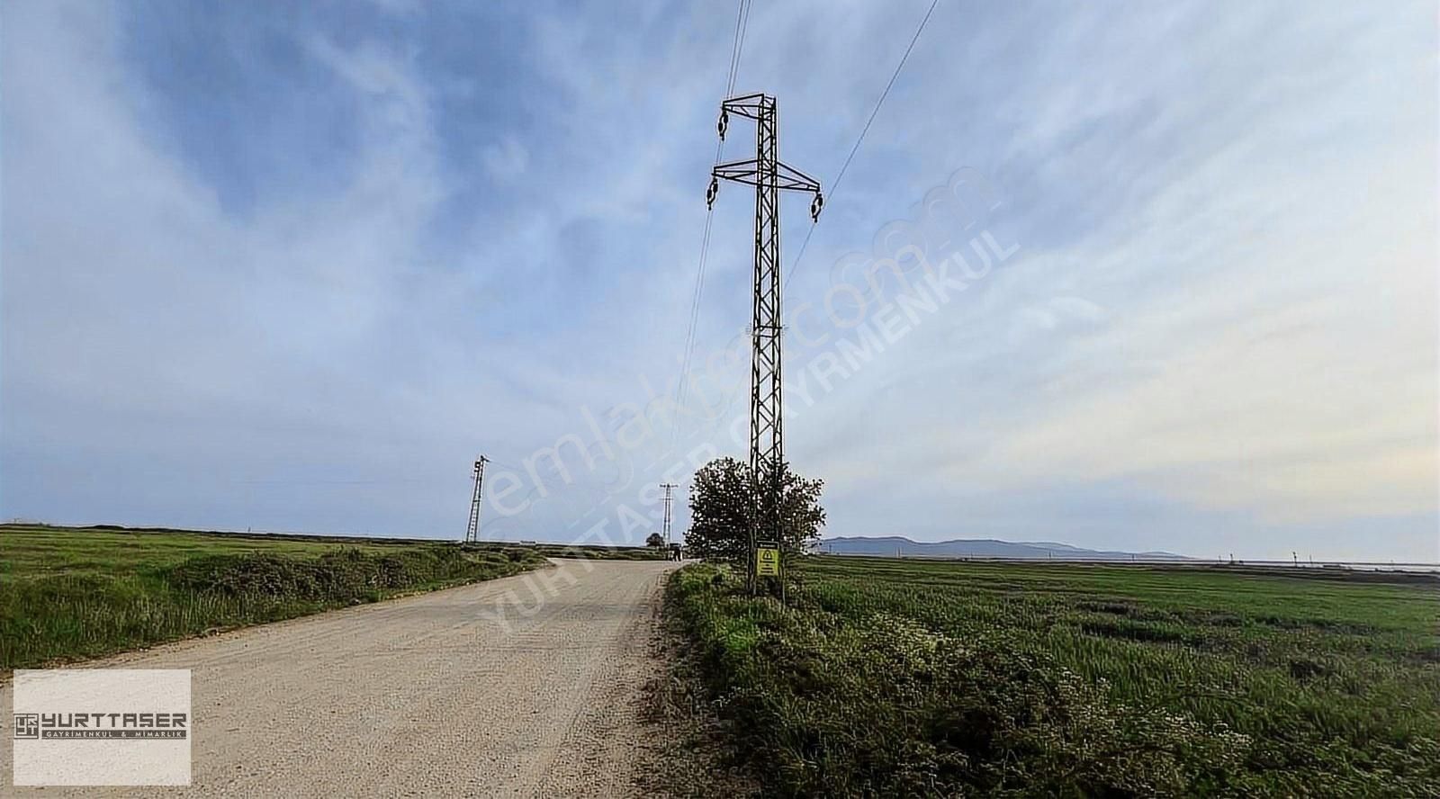 Uzunköprü Hamitli Köyü Satılık Tarla Çok Acil Satılık Uzunköprü Hamitli'de İmara Yakın 24.800m2