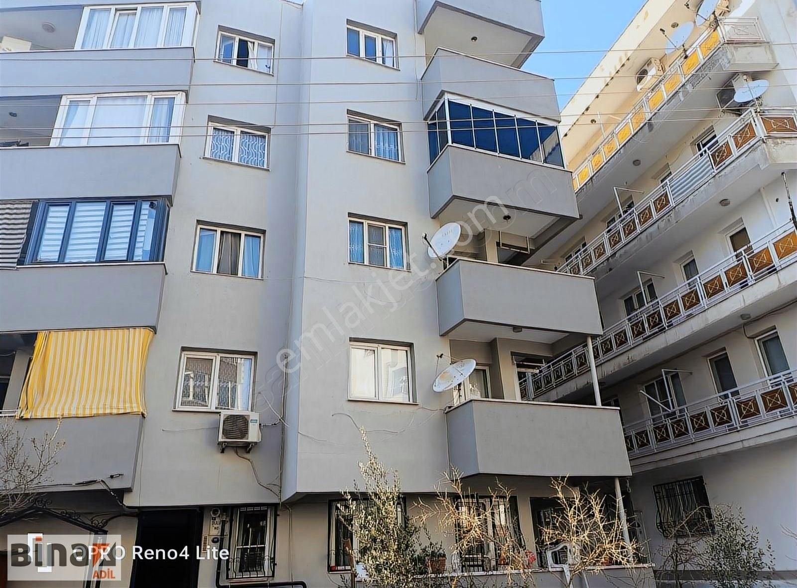 Bergama Maltepe Satılık Daire Bergama Maltepe Mahallesinde Satılık 3+1 Doğalgazlı Arakat Daire