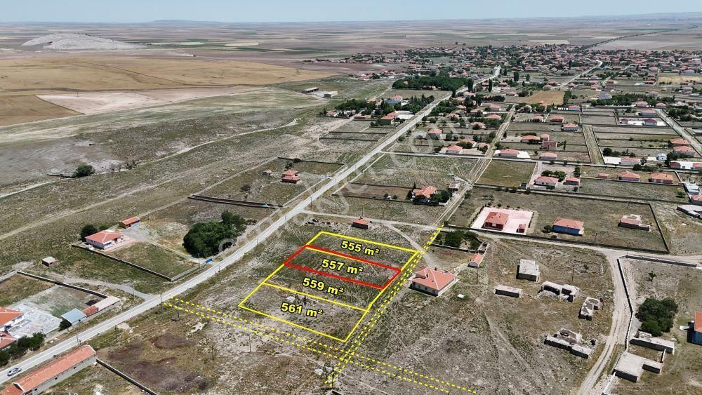 Cihanbeyli Bulduk Satılık Konut İmarlı Cihanbeyli Bulduk'da 557 M2 Müstakil Tapulu Konut İmarlı Arsa