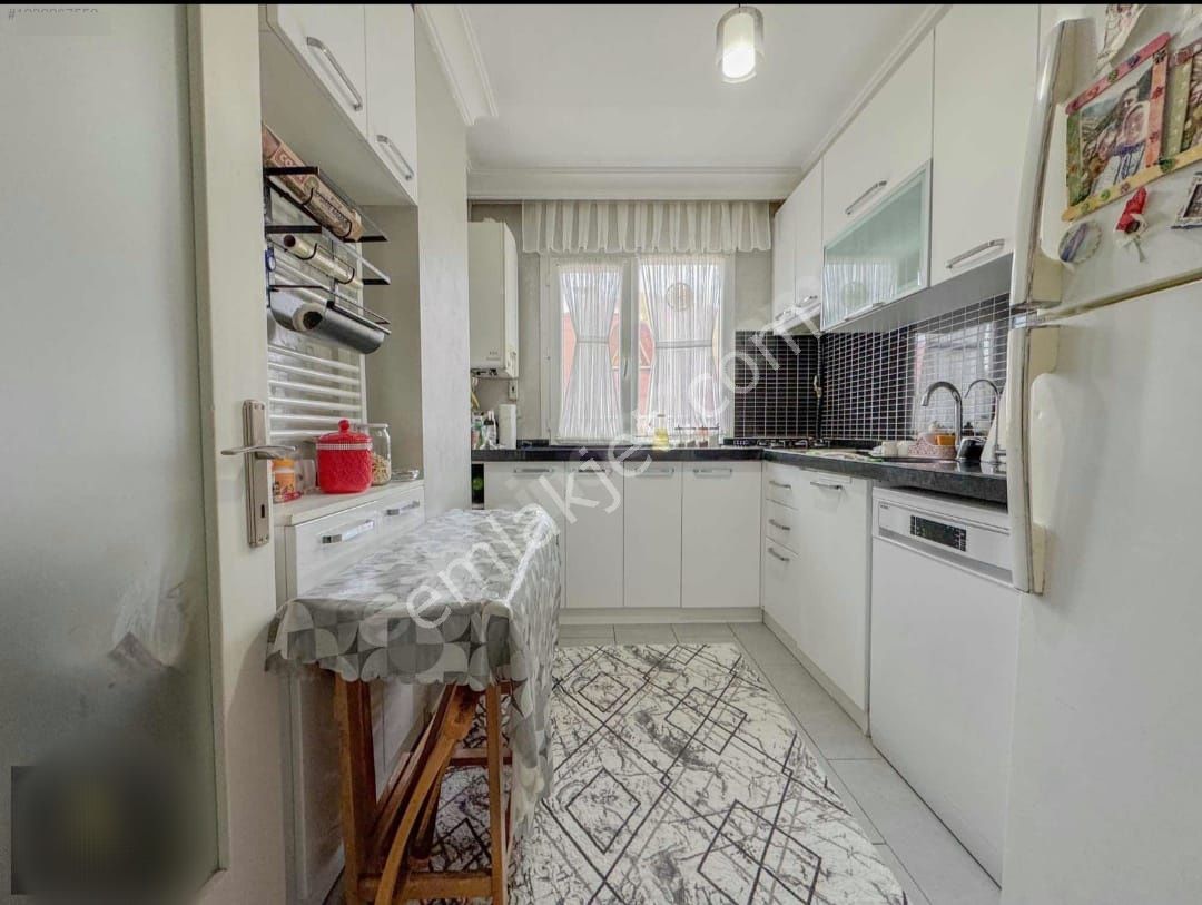 Bahçelievle'de 11 Yıllık Binada Asansörlü Satılık 4+1 Dublex Daire - Görsel 5