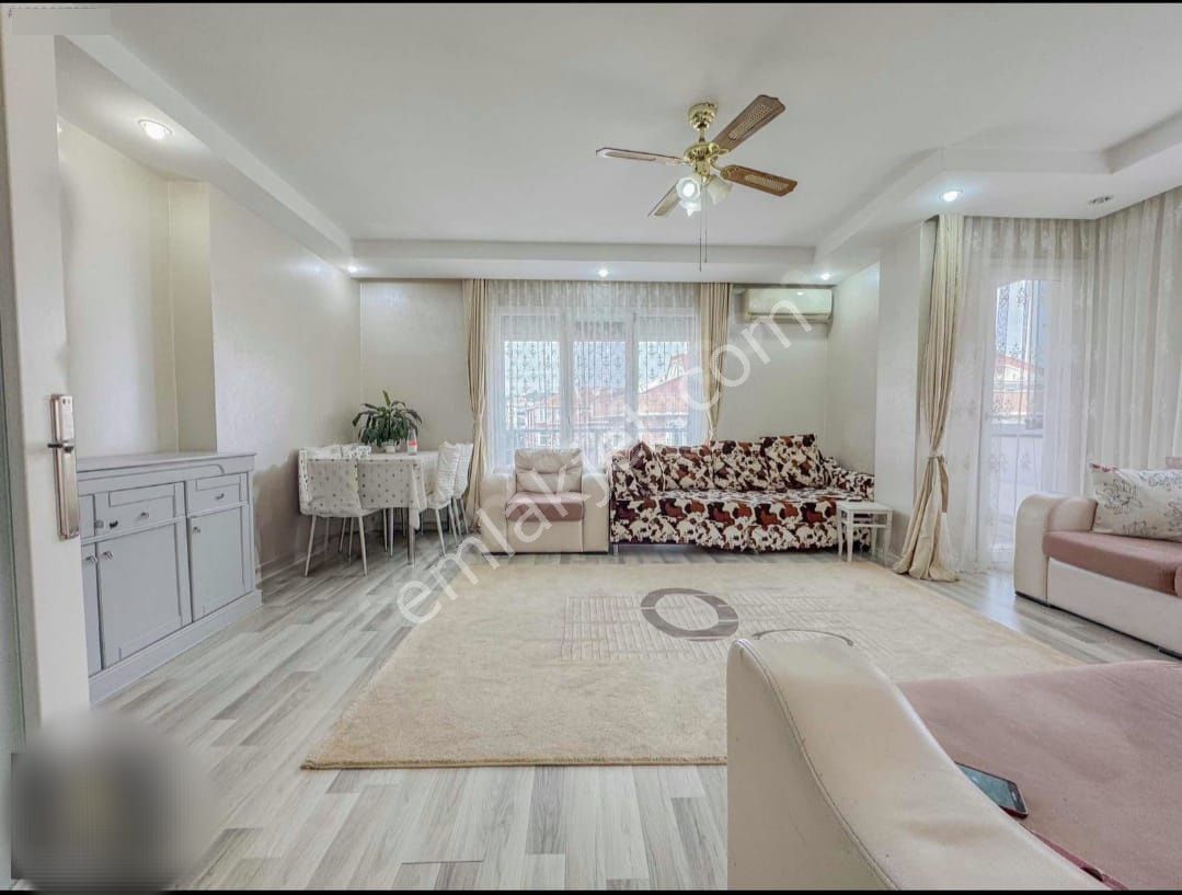 Bahçelievle'de 11 Yıllık Binada Asansörlü Satılık 4+1 Dublex Daire - Görsel 9