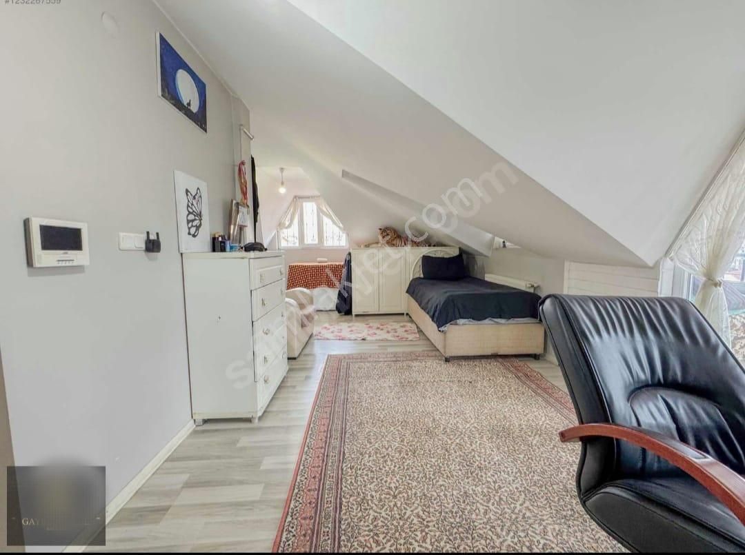 Bahçelievle'de 11 Yıllık Binada Asansörlü Satılık 4+1 Dublex Daire - Görsel 10