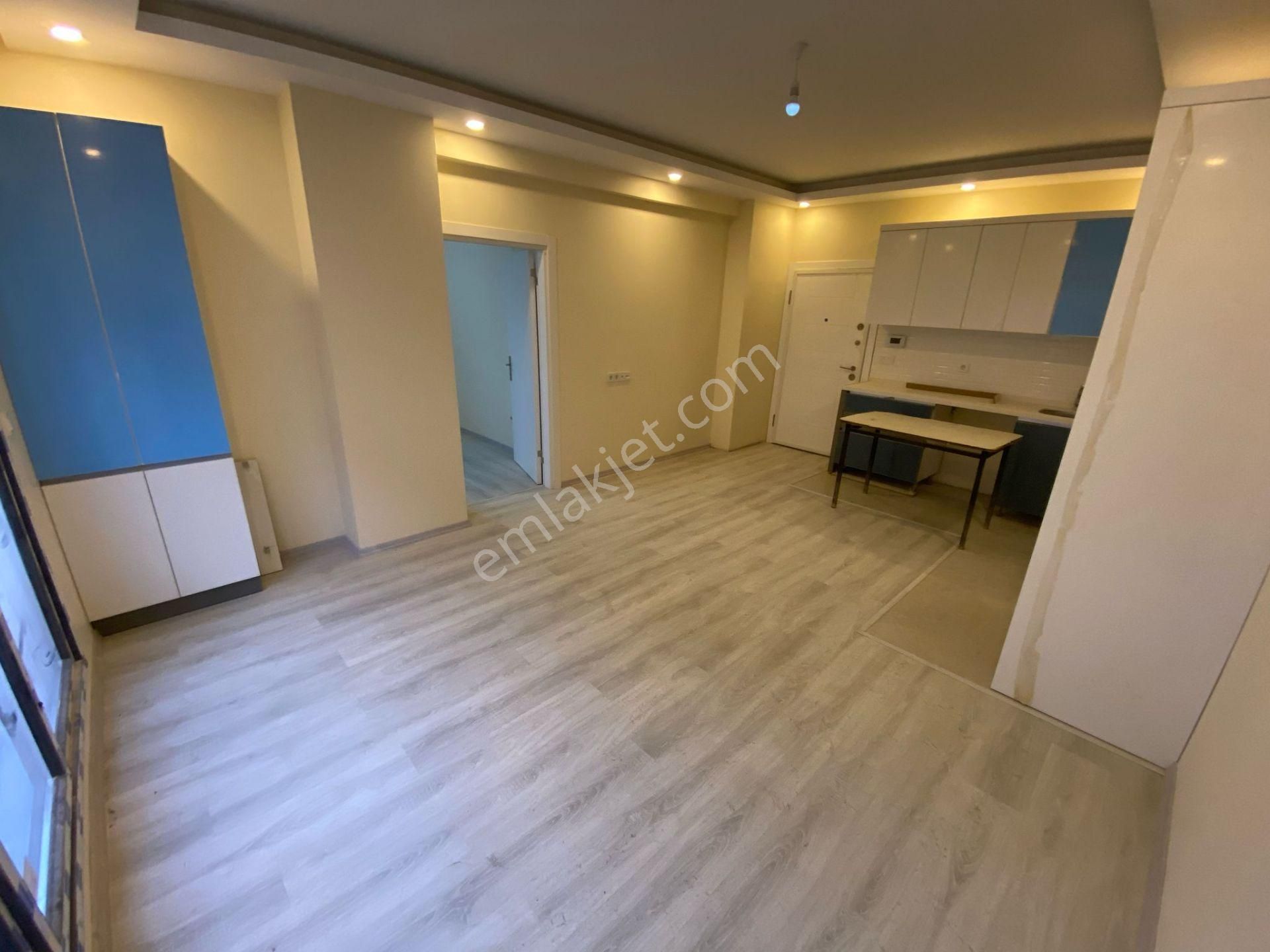 Sıfır Binada 2.katta Ayrık Nizmanda Kapalı Otoparklı 60m2 1+1 - Görsel 11