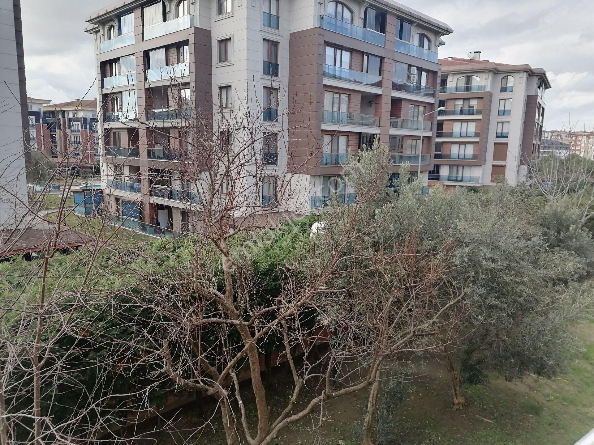 Silivri Yeni Kiralık Daire Üniversiteye Yakın Eşyalı 2 Kız Öğrenci Kalabilir