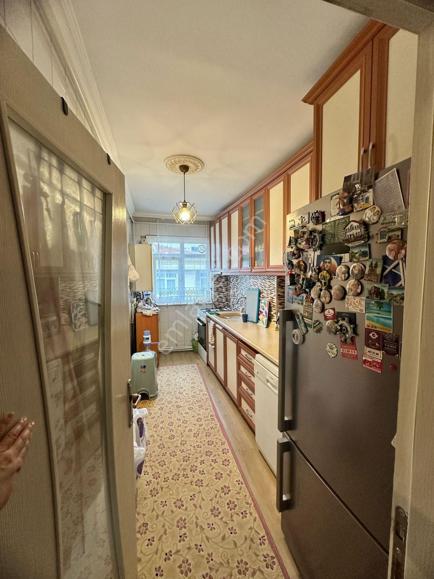 Bahçelievler Çavuşpaşa'da İçi Bakımlı 5. Kat Satılık Daire - Görsel 4