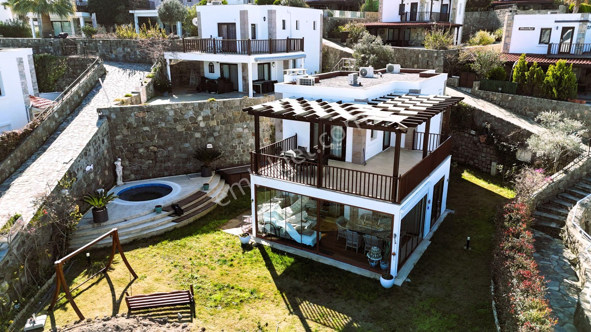 Bodrum Gündoğan Satılık Villa Bodrum Gündoğan Deniz Manzaralı Satılık Müstakil Villa