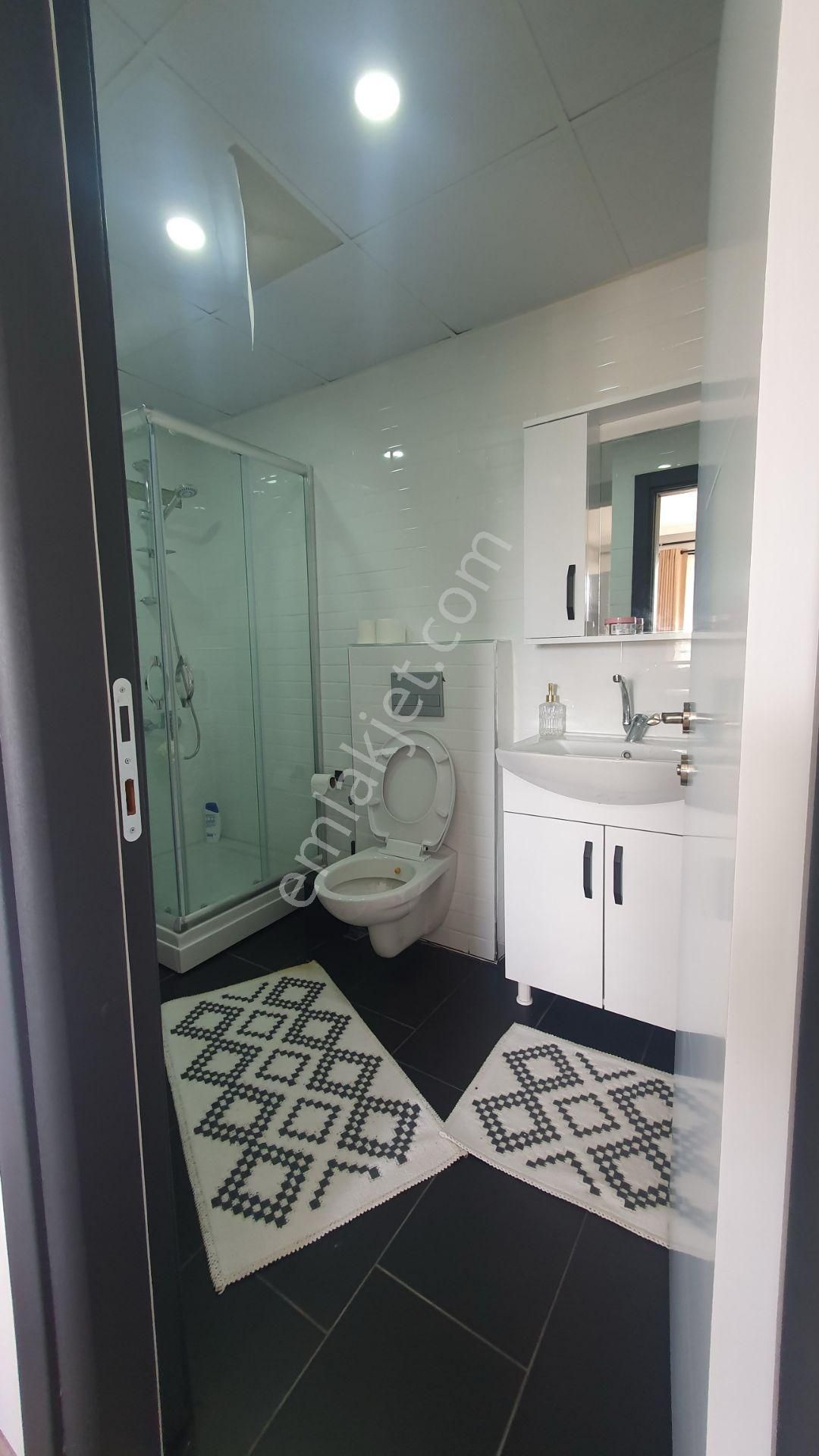 Delux'den Kumbağ Mah.'de Full Eşyalı Satılık Bahçekatı 1+1 Daire - Görsel 17