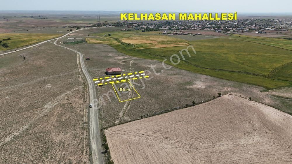 Cihanbeyli Kelhasan Satılık Tarla Cihanbeyli Kelhasan'da 456 M2 Müstakil Tapulu Konut İmarlı Arsa