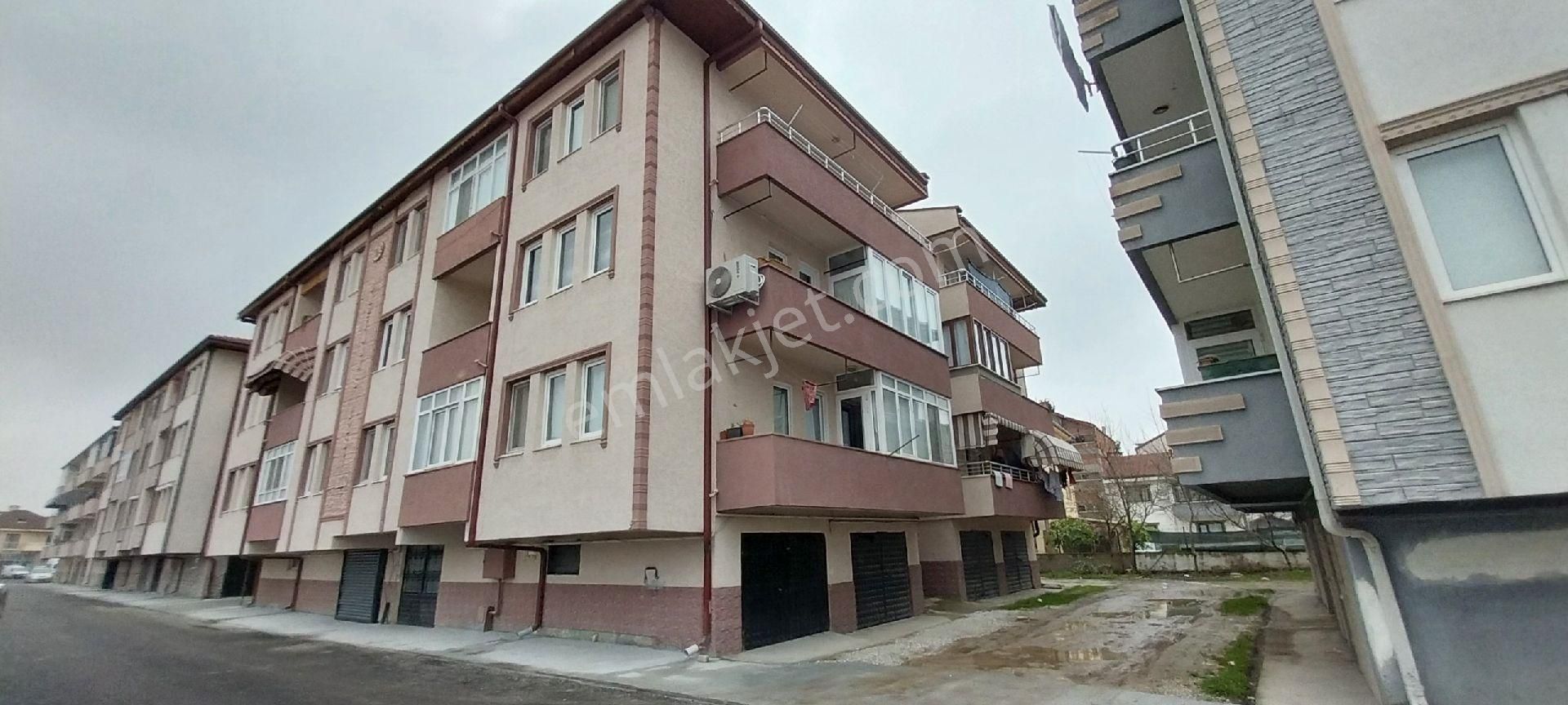 Adapazarı Yenigün Satılık Daire Sakarya Adapazarı Yenigun Mah 3 Katlı Binanın 2 Katı