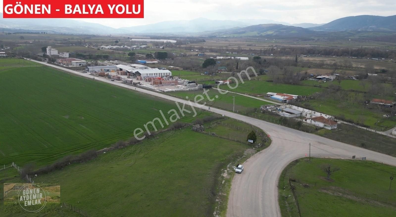 Gönen Tırnova Satılık Konut İmarlı Gönen-balya Yolu Üzerinde Tırnova Mah. 327 M² Konut İmarlı Arsa