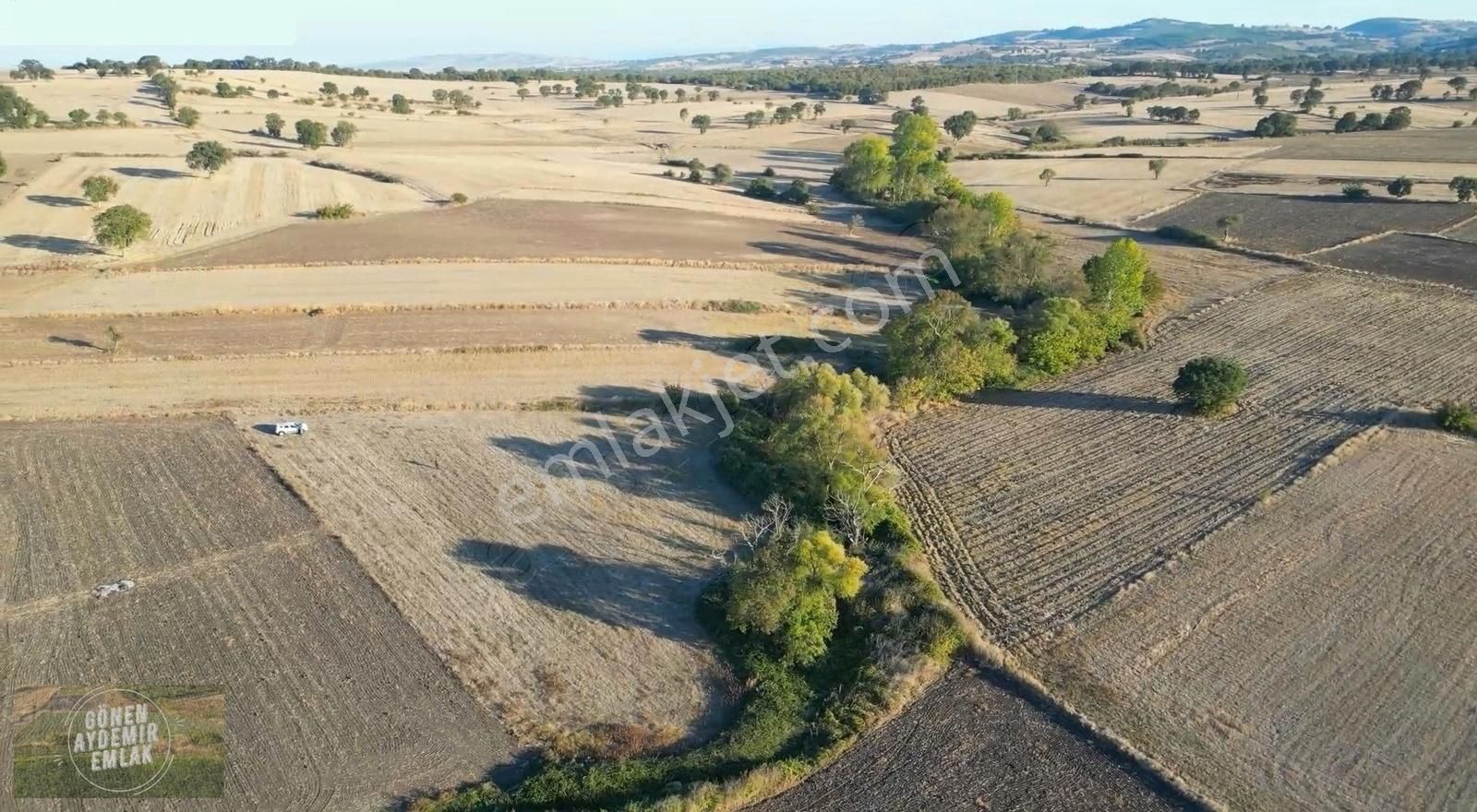 Gönen Osmanpazar Satılık Tarla Gönen'e 8 Km Köye Yakın Mesafede Yatırımlık 4.500 M² Arazi