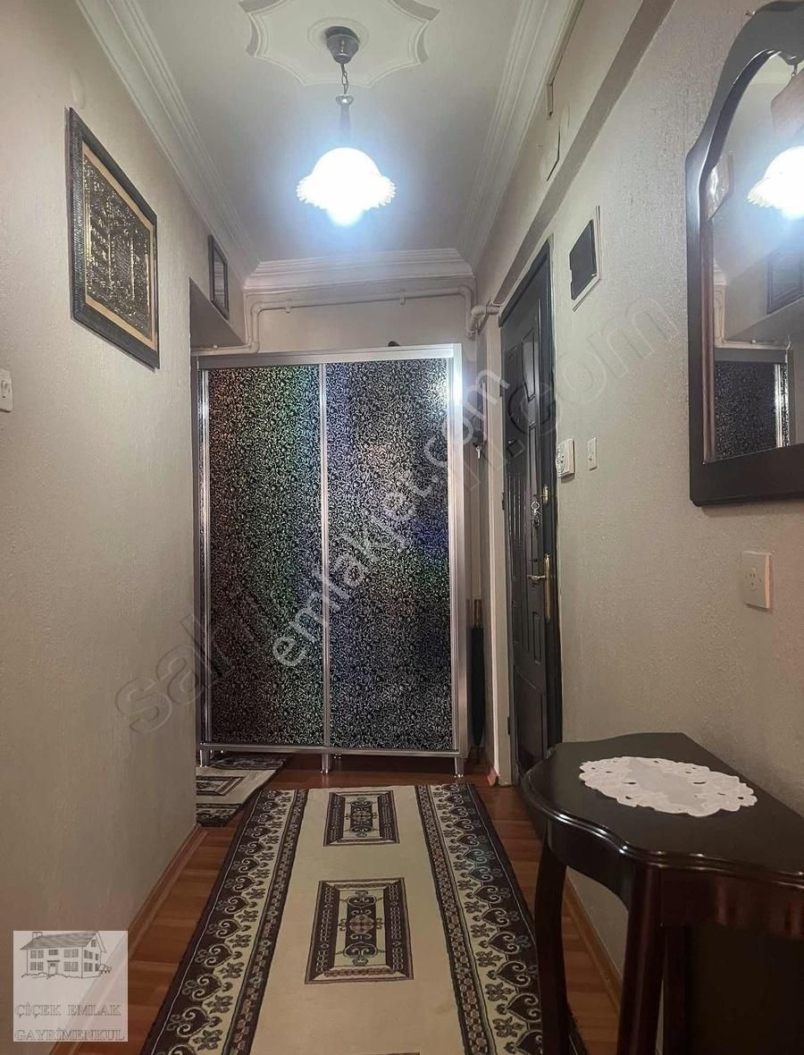 Şehzadeler Çarşı Kiralık Daire Manisa Çarşı Mah Eşyalı Kiralık