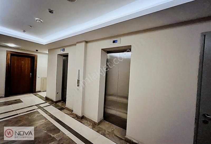 Ataşehir Küçükbakkalköy Kiralık Daire Ataşehir Brandium İçi Komple Yenilenmiş Full Eşyalı 1+0 Stüdyo