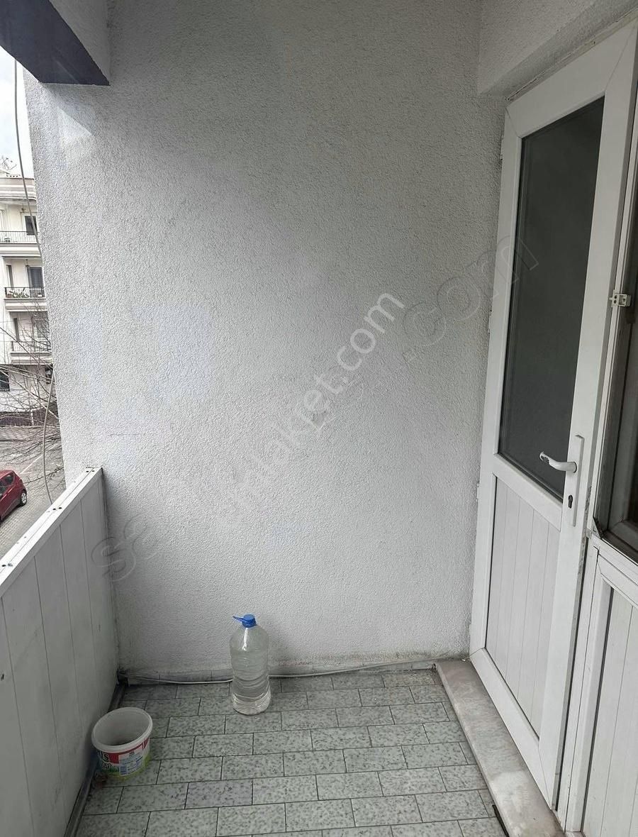 Akhisar Ragıp Bey Kiralık Daire Dostlardan Ragıbbey'de Kiralık 3+1 Daire