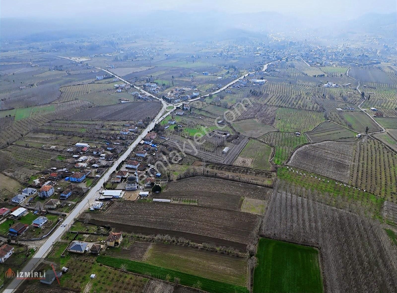 Erenler Çaybaşıyeniköy Satılık Ticari İmarlı Sakarya Erenler Çaybaşıyeniköy Mah. İmarlı Satılık Arsa