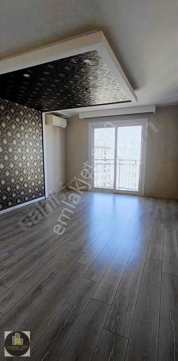 Çukurova Huzurevleri Satılık Daire Turgut Özal'da Sosyal Donatlı 240 M2 4+1 Acil Satılık Lüks Daire