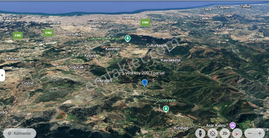 Mersin Toroslar Yeniköy De Merkezi Konumıu Ticari Fırsat