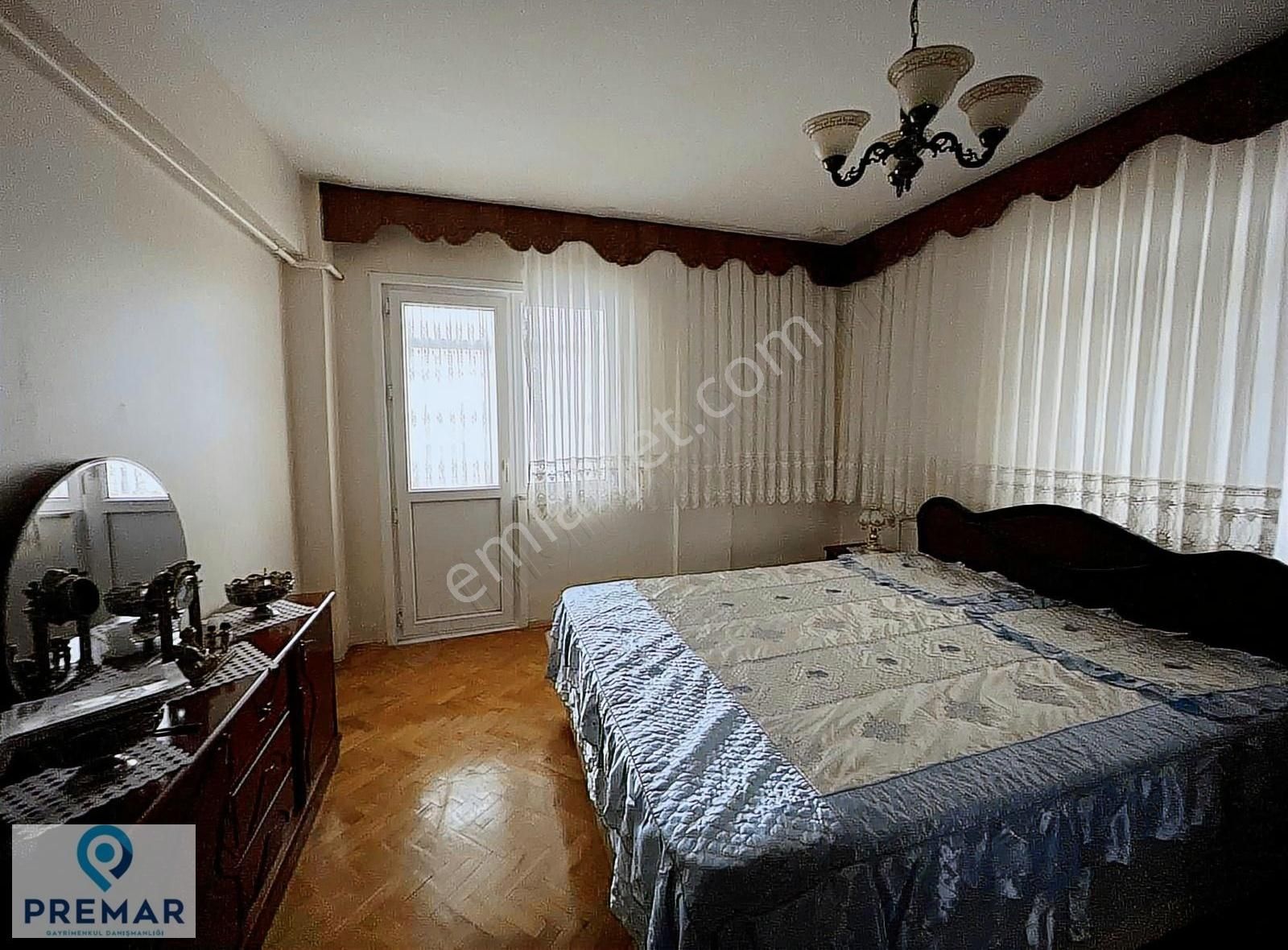 Bahçelievler Fevzi Çakmak Kiralık Daire Premar'dan Yenibosna Fevzi Çakmak'ta Full Eşyalı 3+1 Daire