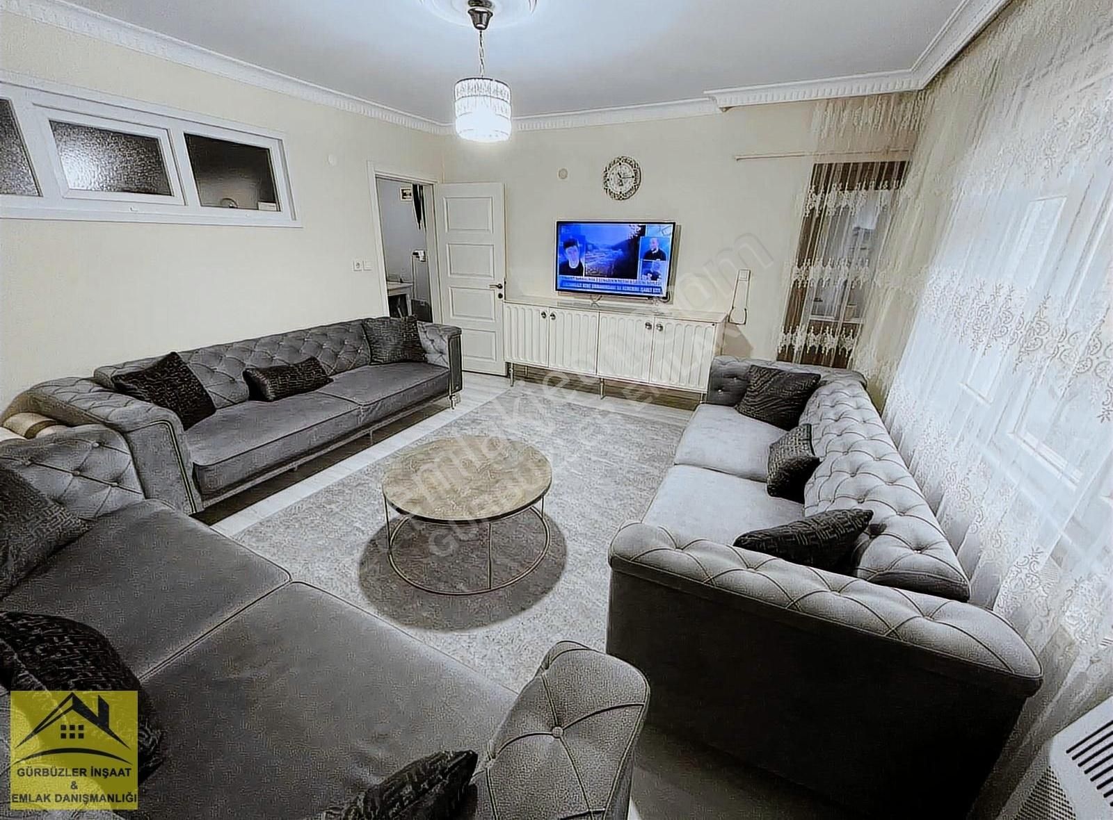 Küçükçekmece Mehmet Akif Satılık Daire M.akif'de Satılık Full Tadilatlı 3+1 120m² 2.kat Masrafsız Daire